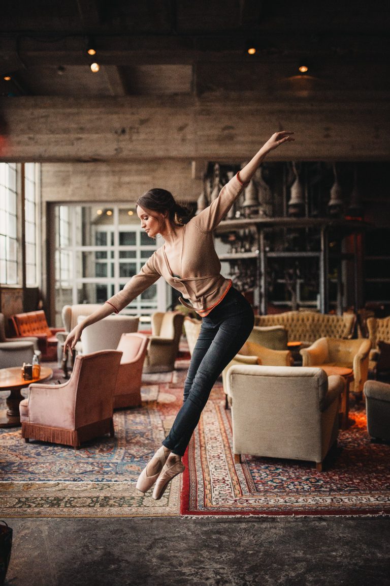 Studio Myr eighty8things